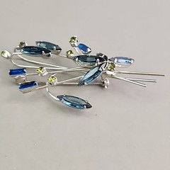 Vintage Rhinestone Brooch Blue Glass Silver Tone Wired 2.5″