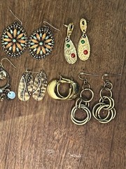 Small Lot Vtg Pierced Earrings Dangle Charm Hoop Goldtone Coppertone Fantasy Mcm