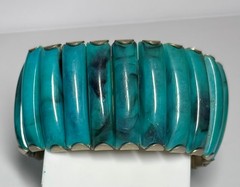 Vintage 50s Accordion Aqua Marbled Lucite Segment Expansion Cuff Bracelet