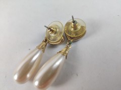 Vintage LAGUNA FAUX PEARL Necklace & Earring Set in Silver Tone