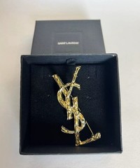 YSL – Yves Saint Laurent – Large Crocodile Logo Brooch – European GWP Pin