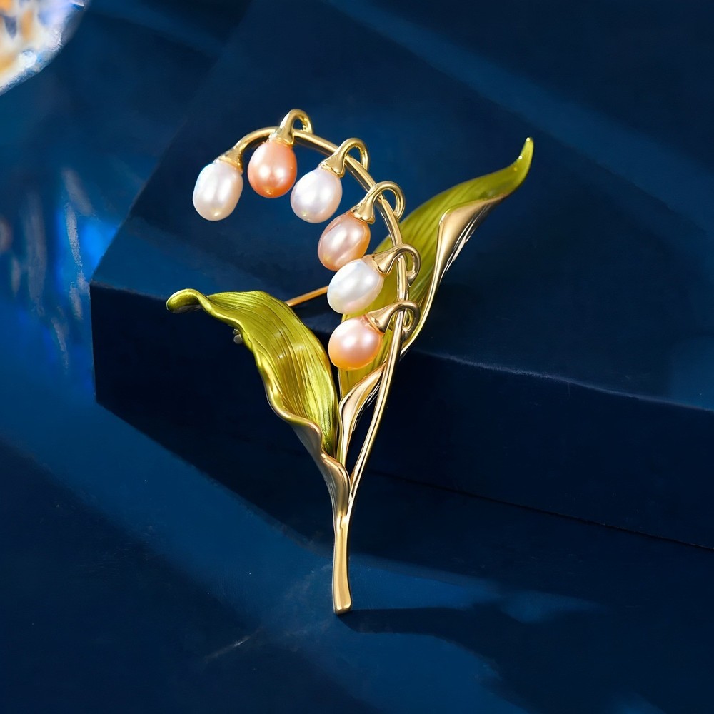 Vintage Style Lily of the Valley Brooch Elegant Flower Pin Suit Accessories