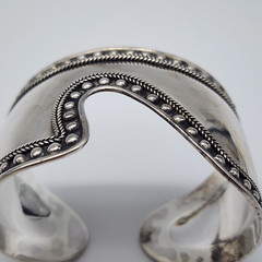 DELL Bead Modernist Abstract – Sterling Silver 925 Wide Cuff Bangle – 6.8″