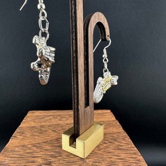 Vintage Pierced Earrings Silver Gold Tone Alligator Crocodile Two Tone Metal