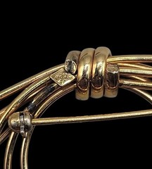 Vintage JMS 1/20 12kgf Circular Bow Brooch Pin 1960s Motif Yellow Gold Filled