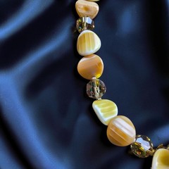 Vintage Lucite Flower Necklace Butterscotch Caramel AB Crystal Hidden Clasp 21″