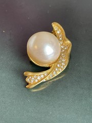 Vintage Signed Yesara Rare Elegant Brooch Rhinestone &pearl