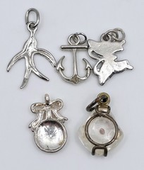 Vtg Charm Lot 15 Pendant Laurel Birch Cat Monet Kite Seagrams Barrel Craft Wear