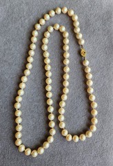 Vintage Marvella Single Strand Knotted Faux Pearl Necklace 28” Gold Tone Clasp
