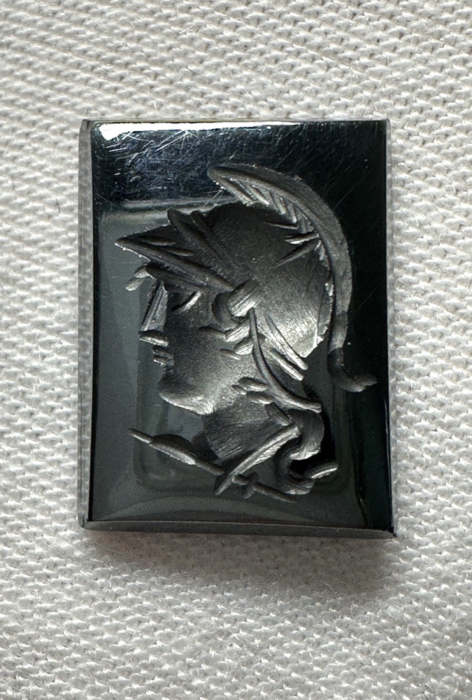 VINTAGE INTAGLIO WARRIOR ON METALLIC BLACK (HEMATITE?) LOOSE RECTANGLE N338