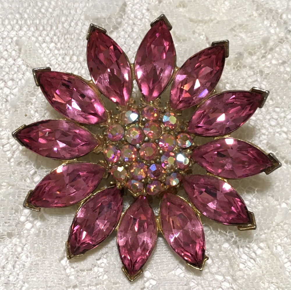 Vintage Pot Metal Brooch Gold Tone Pink Rhinestone Spring Jewelry