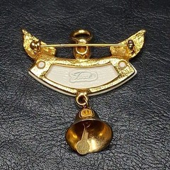 Vintage Signed TONA Angel Brooch Whit Dengle Belolil “When A Bell Ring… 16.224