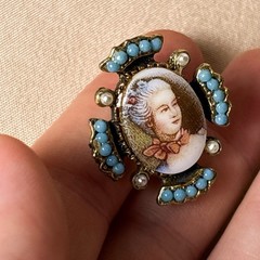 Vintage Brooch, Miniature Victorian Portrait Cameo Turquoise Bead Brooch Pin A66