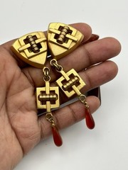 Vintage Gold Tone Carnelian Drop Dangle Earrings Shield Geometric Matte Art Deco