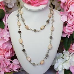 Pink & Smoky Gray Agate Stone Beaded Fashion Necklace