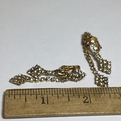 GORGEOUS RHINESTONE CLIP-ON DANGLE DROP EARRINGS CLEAR SETS GOLDTONE VTG
