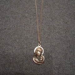 Vintage Madonna and Child Pendant Necklace Religious Virgin Mary Medallion Gold