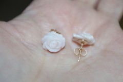 Carved Pink Rose Flower Conche Shell Mother of Pearl Fancy Stud Earrings 14k GF