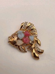Vintage Pink, White, Blue Pressed Glass W/Crystals Tutti Frutti Fish Brooch