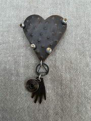 Vtg Heart 2.5″ Brooch Artesian Made Copper Mixed Metal Hand Spiral Dangles Love