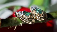 14k y/gold earrings 0.45ct natural, treated emerald natural diamond stud 2.72gr