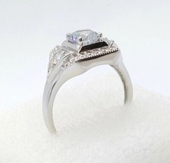 Vintage Style 1.35 CT White Round Cut CZ Art Deco Wedding Ring In 925 Silver