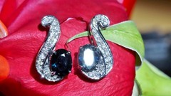 18k white gold 2.69ct natural, treated sapphire natural diamond earrings 5.78gr