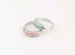 Vtg Ring Set 2pc Sz 8 Pink Blue Cubic Zirconia Stackable 18KGE Fashion Jewelry