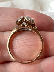 HUBERTUS VON SKAL VINTAGE 10K GOLD COLORLESS WHITE SPINEL FLOWER BUTTERCUP RING