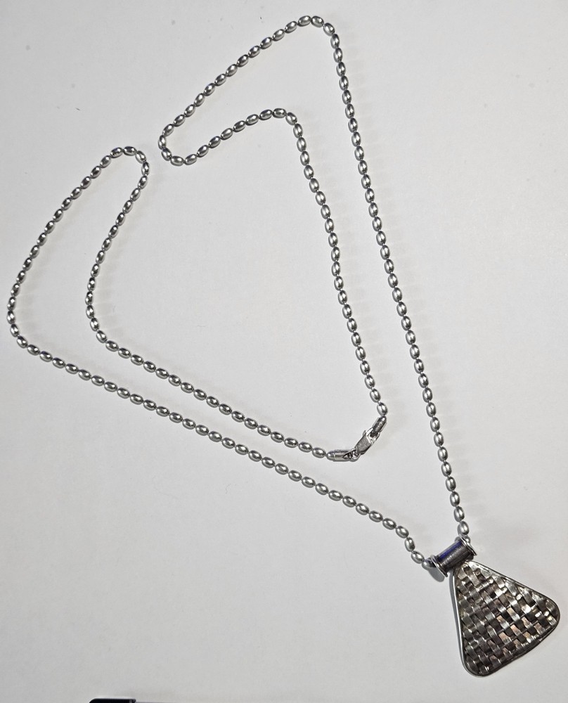 Vtg J. R. I. 925 Weaved Triangle Pendant On 925 Italy Chain