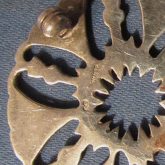VINTAGE STERLING SILVER THISTLE BROOCH PIN 1 1/2 INCHES
