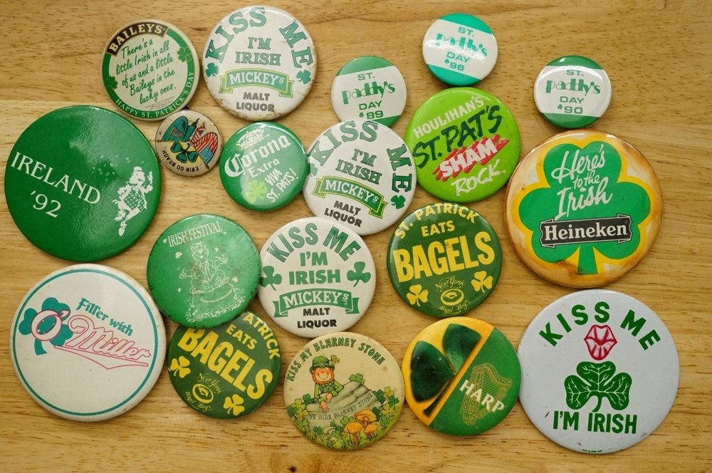 Vintage Pinback Button Mixed Lot St Patricks Day Beer Liquor Advertising Blarney