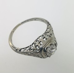 Antique Art Deco 1920’s 18K White Gold Diamond Engagement Ring