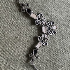 RHINESTONE & Black Rhinestone Necklace