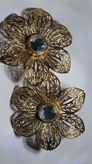 Vintage Gold Tone Filigree Flower Clip On Earrings Aurora Borealis AB Rhinestone