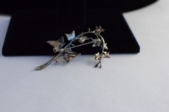 VTG Metropolitan Ivy Leaves Rhinestone Vine MMA MAd 925 USA Brooch