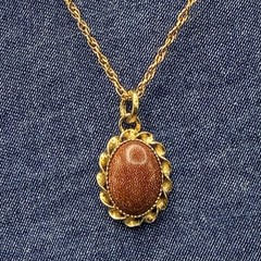 Vintage 12k Yellow Gold Filled Goldstone Pendant Necklace. Goes With Everything