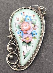 800 Silver Russian Finift Hand Painted Enamel Floral Filigree Paisley Brooch