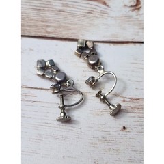 Vintage Screw On Earrings – 1 & 1/8″ Dangle