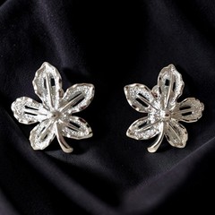 Sarah Coventry Earrings Clip On 1960s Silver Tone Vintage Joy Ivy