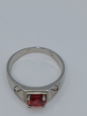 Vintage sterling silver 925 signet-style ring with a deep red gemstone Size 10