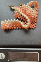 Vintage Woven Ombre Coral Bead Choker Necklace 14K Gold Filled Clasp 16″ 36g