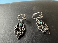 Vintage AVON 1974 Mirabella Clip On Earrings Silver Tone Blue Turquoise Hematite