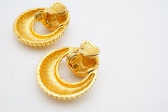 Vintage Clip On Earrings Gold Tone Textured Doorknocker
