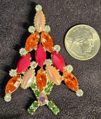Vintage CHRISTMAS Tree Brooch Pin RON