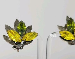 Vintage La Roco Green Yellow Rhinestone Gold Tone Earrings Clip Marquise Leaves
