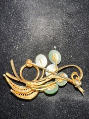 Vintage Yellow Gold Plated Filligree & Green Jade Brooch Pin, 2″ inches