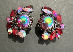 VTG. REGENCY RED & AURORA BOREALIS CABOCHON and RHINESTONE BROOCH & EARRING SET