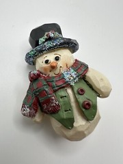 Vintage Artisan Handmade Snowman Brooch Size: 6.3 x 4.5 cm BB2