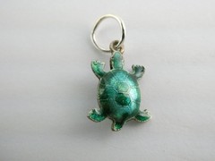 Vintage Sterling Silver Green Enameled Turtle Charm Pendant 1g 7/8 Inch Length